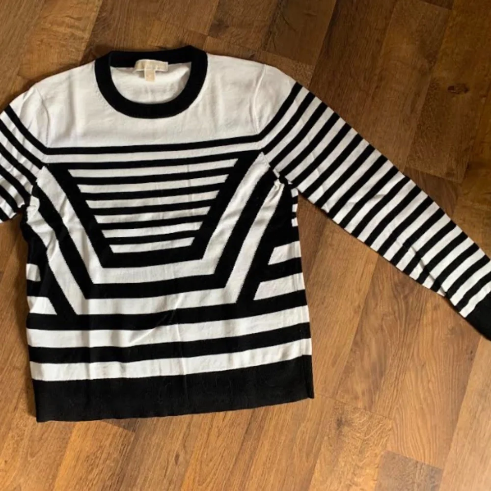 Michael Kors Sweater